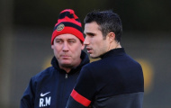 Moyes từng sợ mất Van Persie vì ... Meulensteen