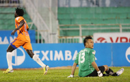 Thủ môn Thanh Bình với những bàn thua ngớ ngẩn