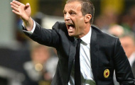 Milan đè bẹp PSV, Allegri lập tức trút giận lên giới truyền thông