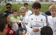 Video: Kaka tỏa sáng giúp Real đè bẹp Deportivo
