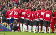 Liverpool xin lỗi Man United trước thềm đại chiến