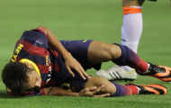 Một Neymar 'bất thường': 5 trận, 3 thẻ vàng!