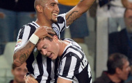 Juventus toàn thắng sau 2 trận: Lương cao, Vidal đá như “lên đồng”