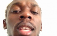 “Tia chớp” Usain Bolt đăng clip yêu cầu Man United mua tiền vệ