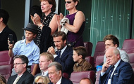 Romeo Beckham ăn vận lịch lãm không kém gì bố