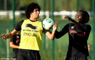 Fellaini thổ lộ lý do yêu và trả tiền cho Man Utd