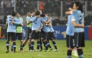 Luis Suarez lập cú đúp, Uruguay vẫn còn hy vọng giành vé chính thức tới Brazil