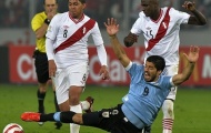 Luis Suarez lại bị chỉ trích 'đóng kịch' trên sân