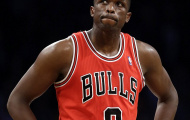 Chicago Bulls: Đàm phán gia hạn hợp đồng với Luol Deng bế tắc