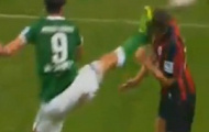 Video: Cú Kung-Fu kinh hoàng của Franco Di Santo vào mặt Bastian Oczipka (Frankfurt)