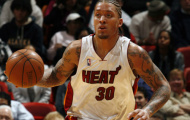 Miami Heat tái chiêu mộ 'sao quậy' Michael Beasley