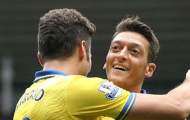 HLV Wenger: Arsenal được hưởng lợi nhiều điều từ Ozil