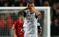 Jonjo Shelvey lên tiếng xin lỗi các CĐV về ‘quà tặng’ dành cho Liverpool