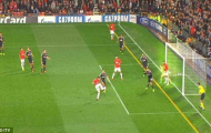 'Bàn mở tỷ số của Rooney không hơp lệ'
