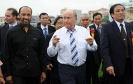 Chủ tịch FIFA bất ngờ chúc mừng chức vô địch của Hà Nội T&T
