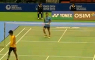 Video cầu lông Nhật Bản mở rộng 2013: Nguyen Tien Minh vs Ajay Jayaram (vòng tứ kết )