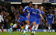 Chelsea 2-0 Fulham: The Blues lên đầu bảng