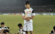 Bạo lực + trọng tài + may mắn đã thắng U-19 Việt Nam