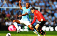 Kompany hả vê với chiến thắng