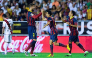 Barca đã biết… cầm bóng ít