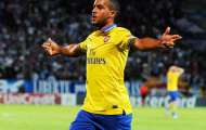 Tam sư và Arsenal vã mồ hôi vì chấn thương của Walcott