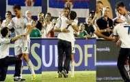 Ronaldo viết thư 'giải cứu' fan cuồng