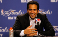 Miami Heat hoàn tất gia hạn hợp đồng với HLV Erik Spoelstra