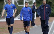 Mertesacker chăm sóc tận tình, Oezil càng đá càng hay