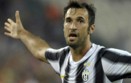 Juventus có khả năng mất cả Vucinic lẫn Lichtsteiner