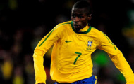 Real tính mua Ramires thay thế Xabi Alonso