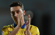 Mesut Oezil - bản hợp đồng đắt xắt ra miếng của Arsenal