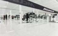 Nhà máy sạch như viện của McLaren