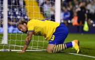 Bendtner không thể đến Crystal Palace vì thừa cân