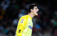 Thibaut Courtois xếp trên De Gea tại Nou Camp