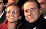 Vợ sắp cưới của Silvio Berlusconi là dân đồng tính