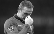 Rooney tịt ngòi: Đâu phải vì… chiếc băng