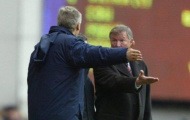 Sir Alex tiết lộ vụ “đại chiến pizza” với Arsenal
