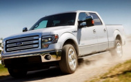 Ford F-150 2015 sẽ 'ăn kiêng'