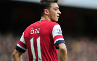 Đừng trách Ozil! Arsenal quá kém ở thế ngược dòng