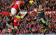 Chicharito lẽ ra phải bị đuổi thẳng cổ
