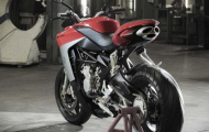 MV Agusta Turismo Veloce 800 Adventure: Thiết kế cách mạng