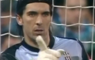 Video: Top 10 pha cứu thua không tưởng của 'Người nhện' Buffon