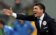 Mazzarri điên tiết vì Inter tự mãn