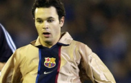 Video: 11 năm ngày Andres Iniesta ra mắt đội một Barcelona