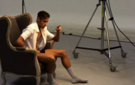 Neymar lột đồ khoe thân cạnh tranh với Ronaldo