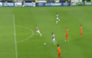 Video Champions League: Pha chớp thời cơ ghi bàn của Ronaldo (Juve vs Real)