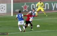 Young tồi tệ hơn Luis Suarez rất nhiều