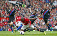 Moyes bảo vệ những 'màn kịch' của Young