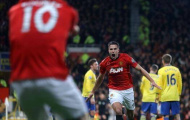 Man United 1-0 Arsenal: Van Persie khiến Pháo thủ ôm hận