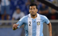 Man City lại chọc phá Man United vụ hậu vệ Garay